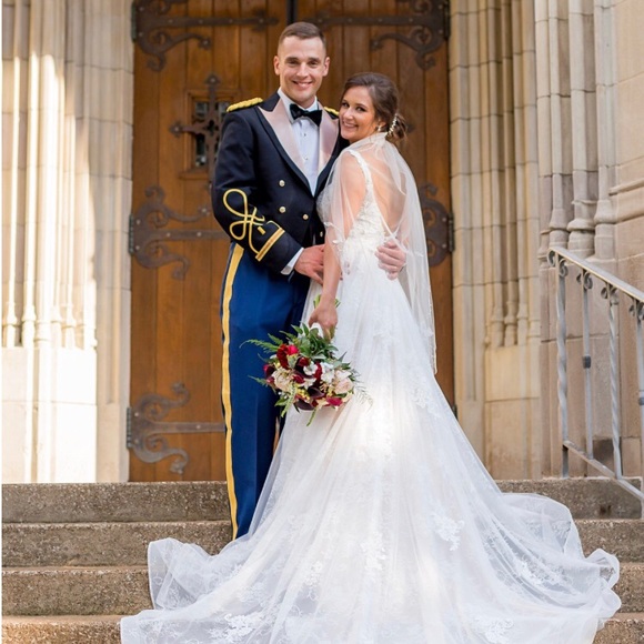 Meet your Posher, Hannah - Picture 5 of 5